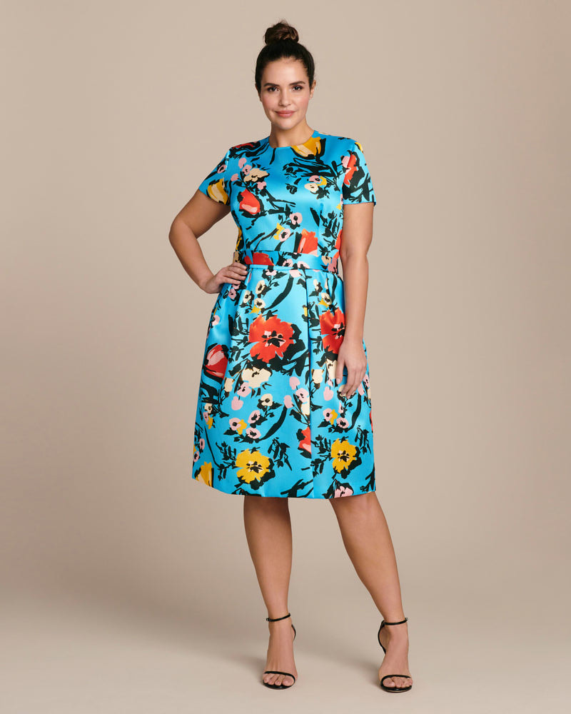Front of a model wearing a size 14 Mikado Pique Floral Cocktail Dress in Floral by Reem Acra. | dia_product_style_image_id:225702